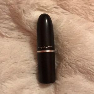 Mac lipstick shitaki used
